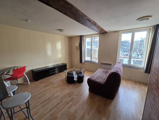 Studio à louer 370 € 1 pièce 27,8 m² RDC Gournay-en-Bray 76220