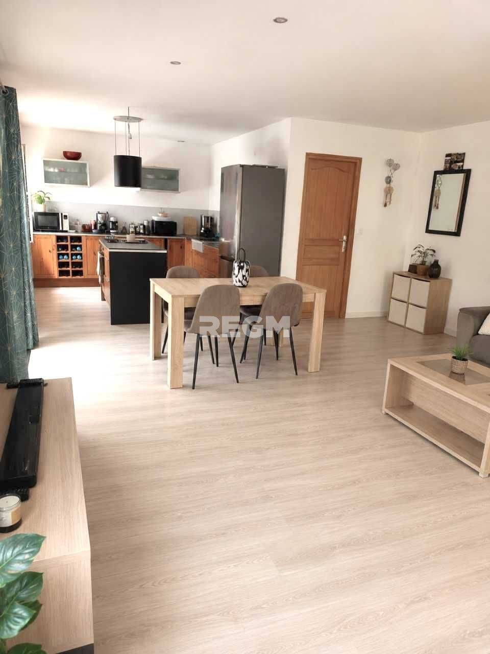 Maison 4 pièces 90 m² · à Soisy-sur-École · 90 m² · 245 000 €
