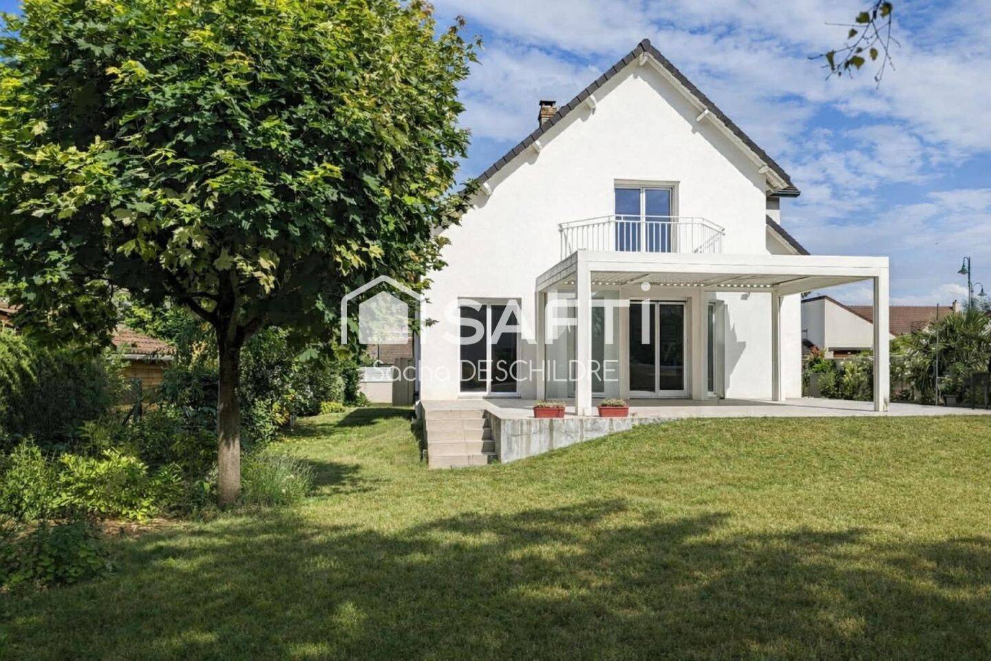 Maison 6 pièces 190 m² · à Bezannes · 190 m² · 884 000 €