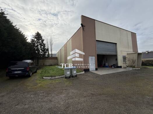 Local d'activités à vendre 636 000 € 780 m² d'espace de stockage Bellevue-La Bougrière-La Gicquelière Sainte-Luce-sur-Loire 44980