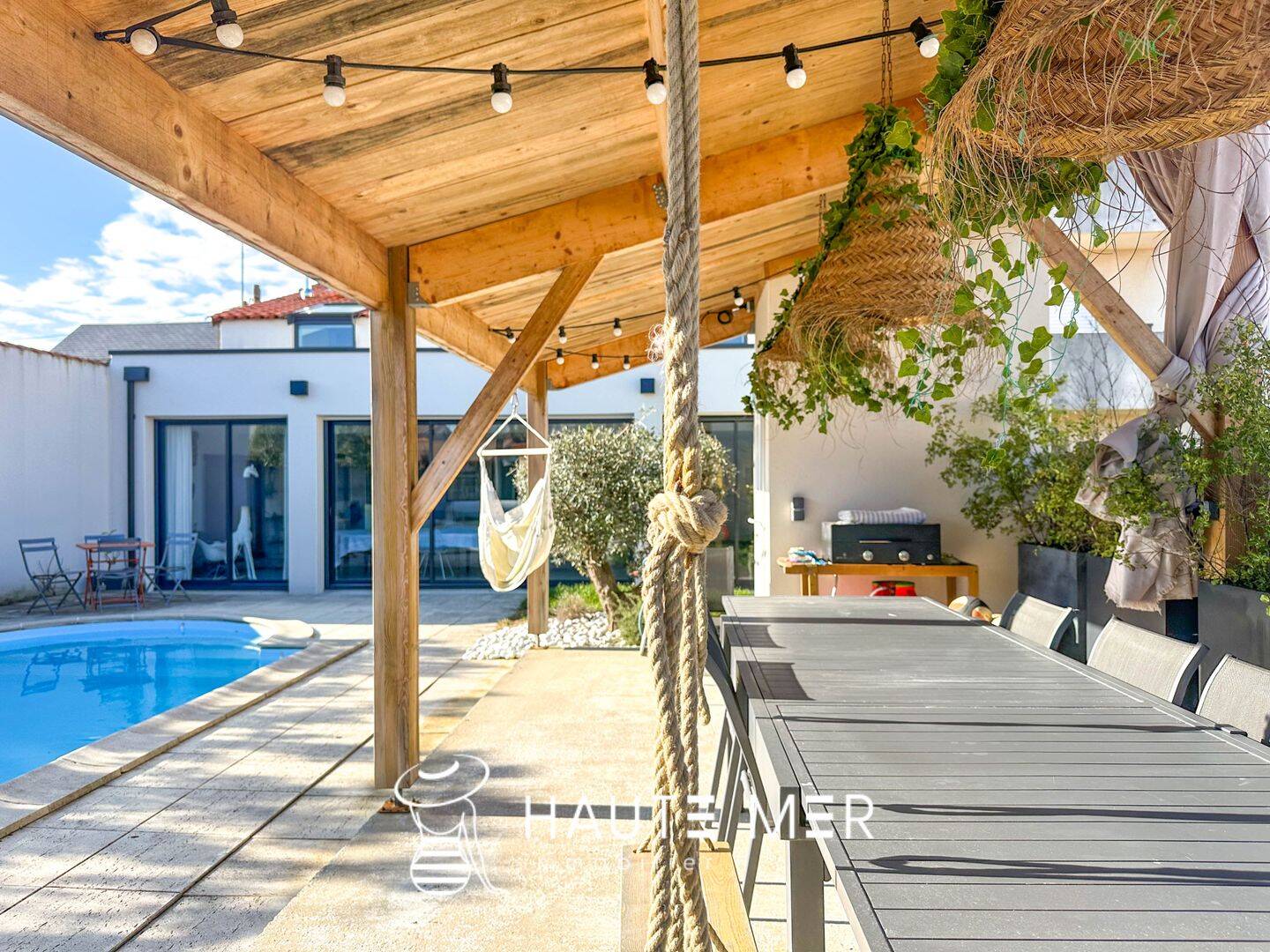 Maison 8 pièces 254 m² · à Les Sables-d'Olonne · 254 m² · 1 014 000 €