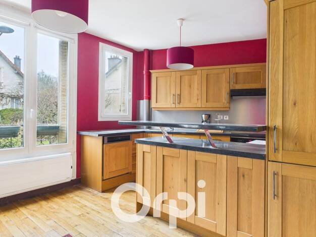 Duplex à vendre 360 000 € 4 pièces 2 chambres 81 m² Étage 1/3 Le Centre Meudon 92190