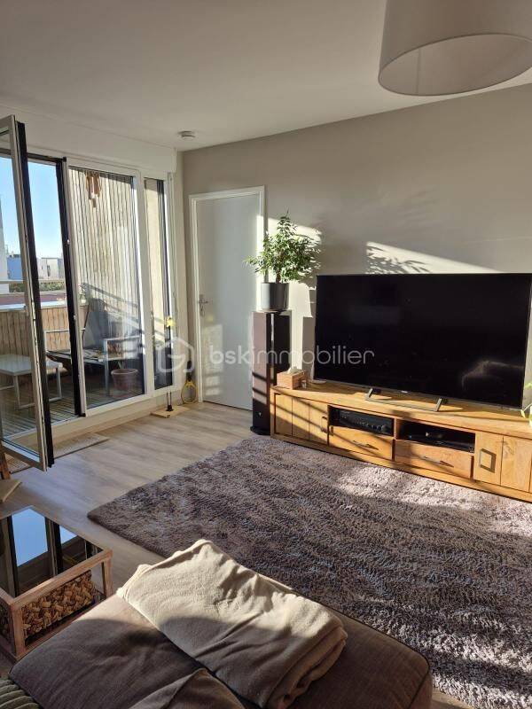 Appartement 5 pièces 96 m² · à Bussy-Saint-Georges · 95,5 m² · 2 100 €