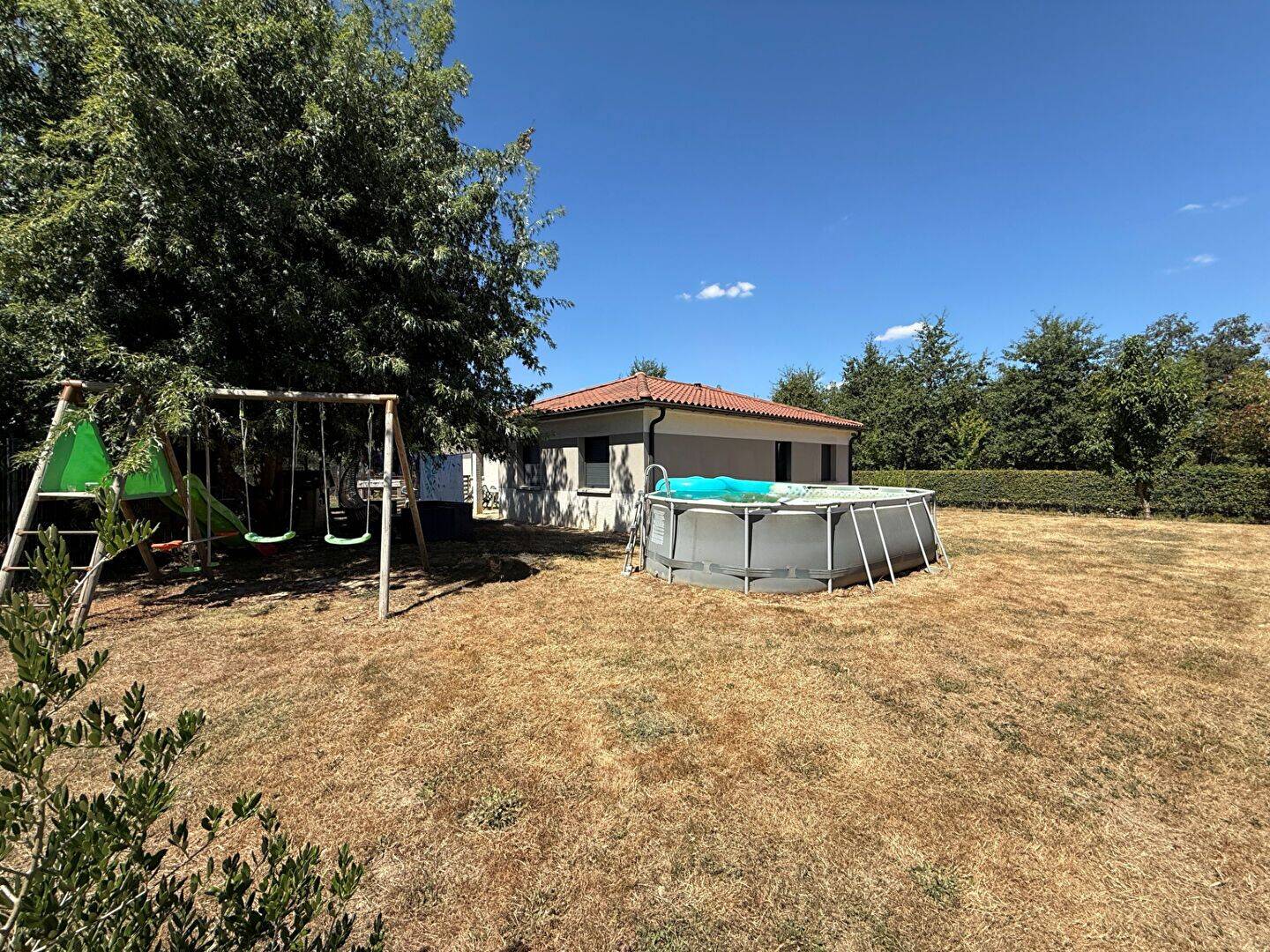 Maison 6 pièces 110 m² · à Chanoz-Châtenay · 110 m² · 299 000 €