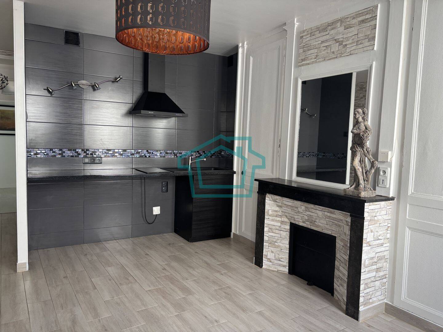 Appartement 2 pièces 31 m² · à Montfort-l'Amaury · 30,7 m² · 674 €
