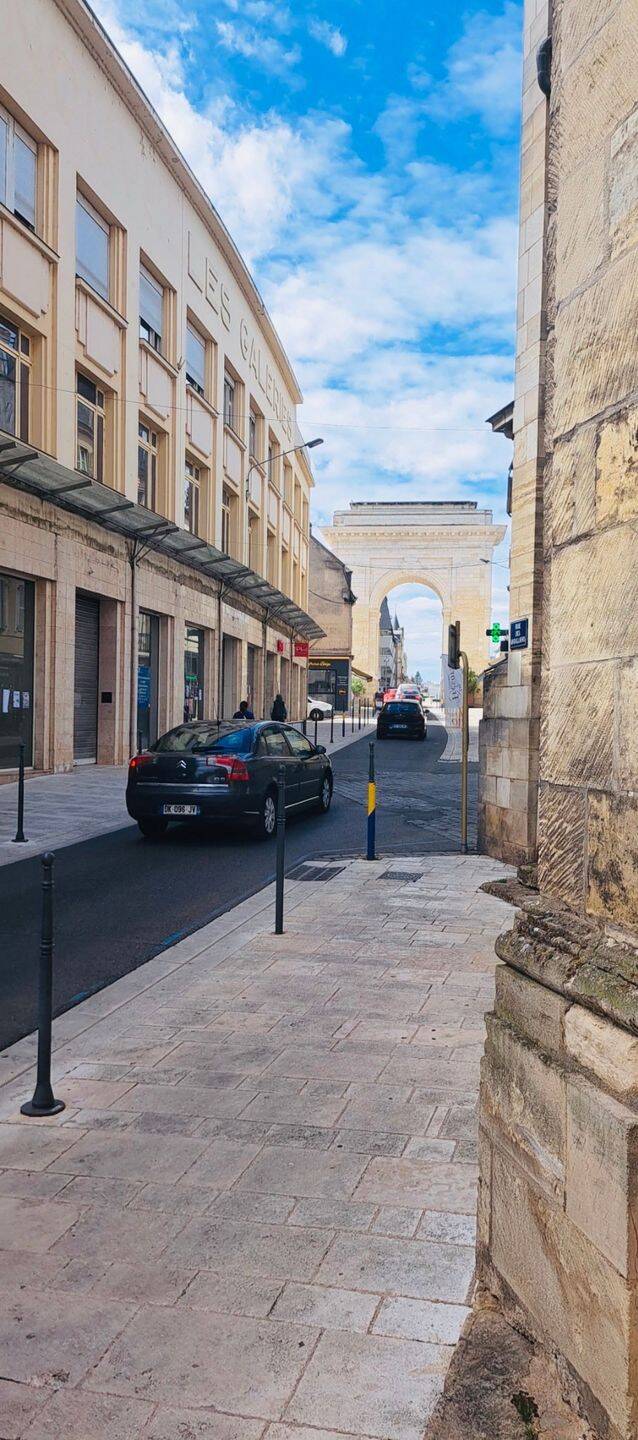 Appartement 5 pièces 130 m² · à Nevers · 130 m² · 895 €