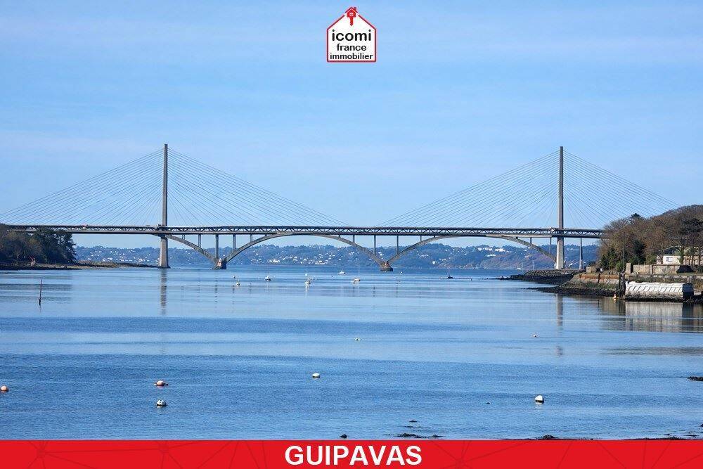 Maison 7 pièces 250 m² · à Guipavas · 250 m² · 779 990 €