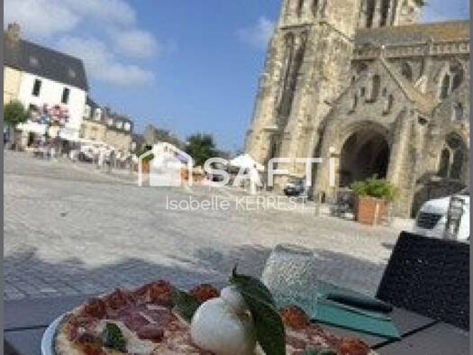 Boutique à vendre Fonds de commerce 109 900 € 165 m² de surface de vente Centre Ville Saint-Pol-de-Léon 29250