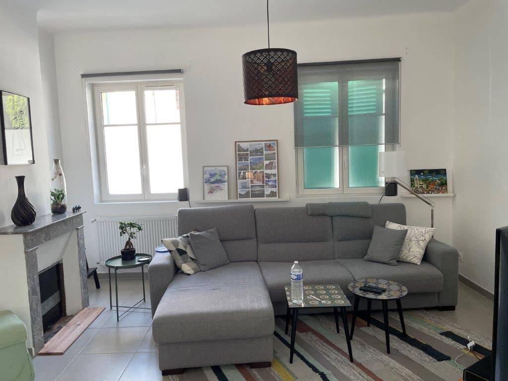 Maison 5 pièces 141 m² · à Moissac · 141 m² · 945 €
