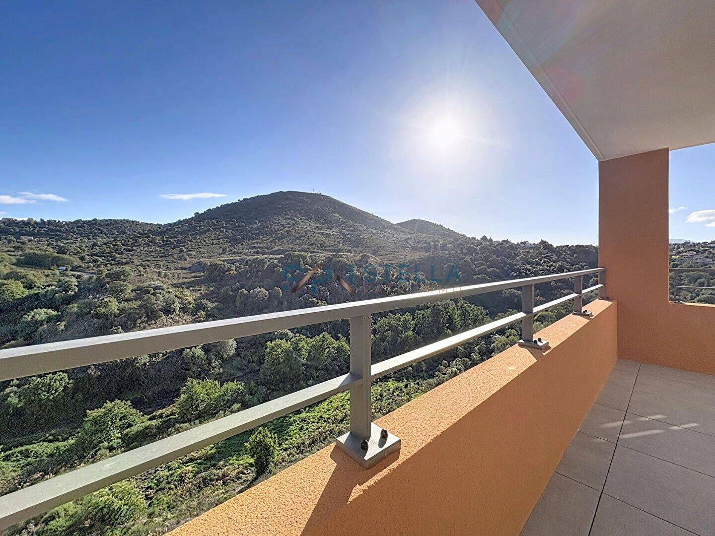 Appartement 2 pièces 48 m² · à Sarrola-Carcopino · 47,5 m² · 692 €/mois