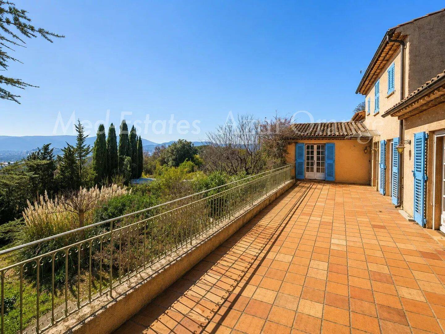 Maison 10 pièces 255 m² · à Grimaud · 255 m² · 1 772 000 €