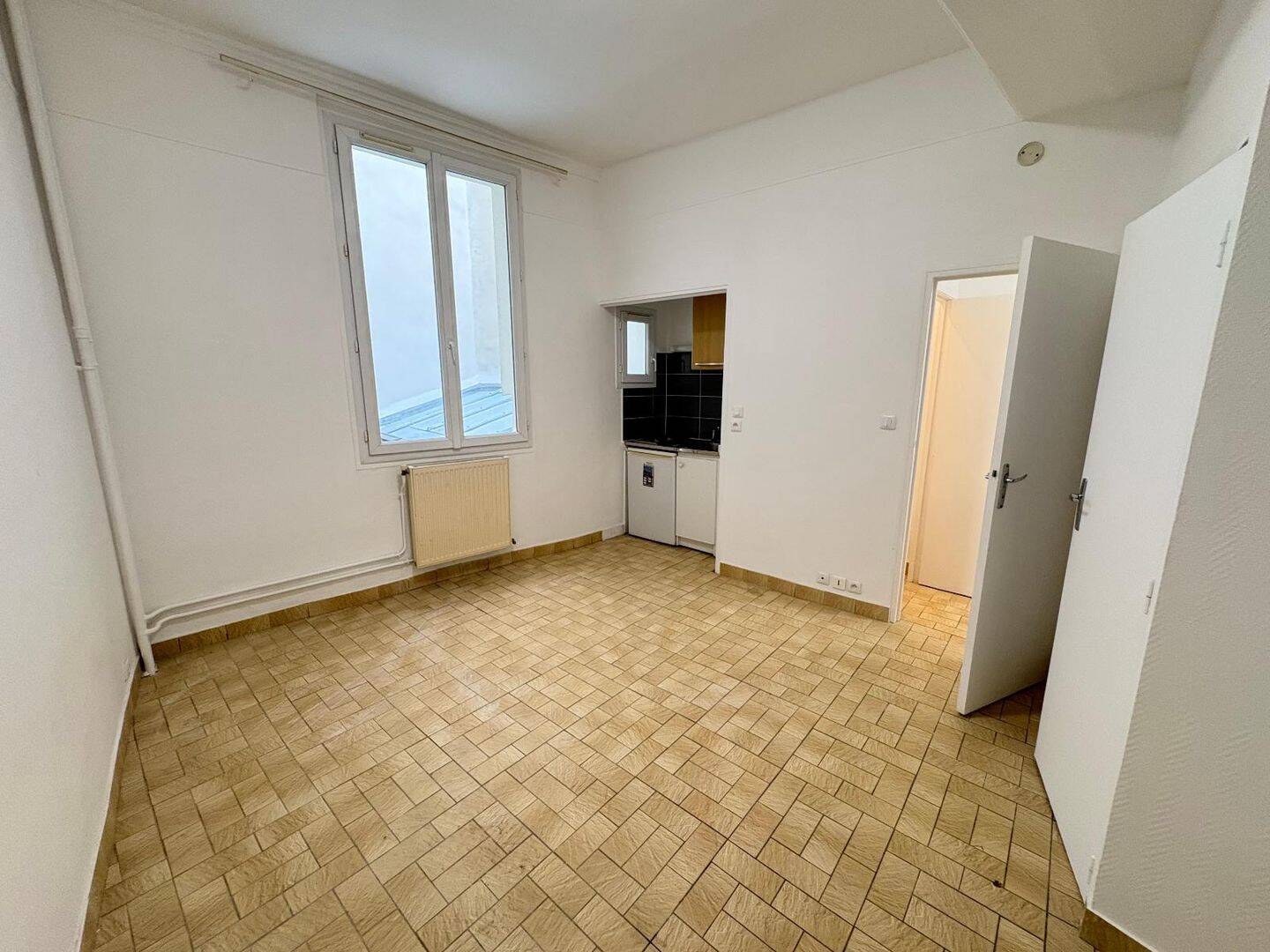 Appartement 1 pièce 18 m² · à Paris 1er Arrondissement · 17,8 m² · 721 €/mois