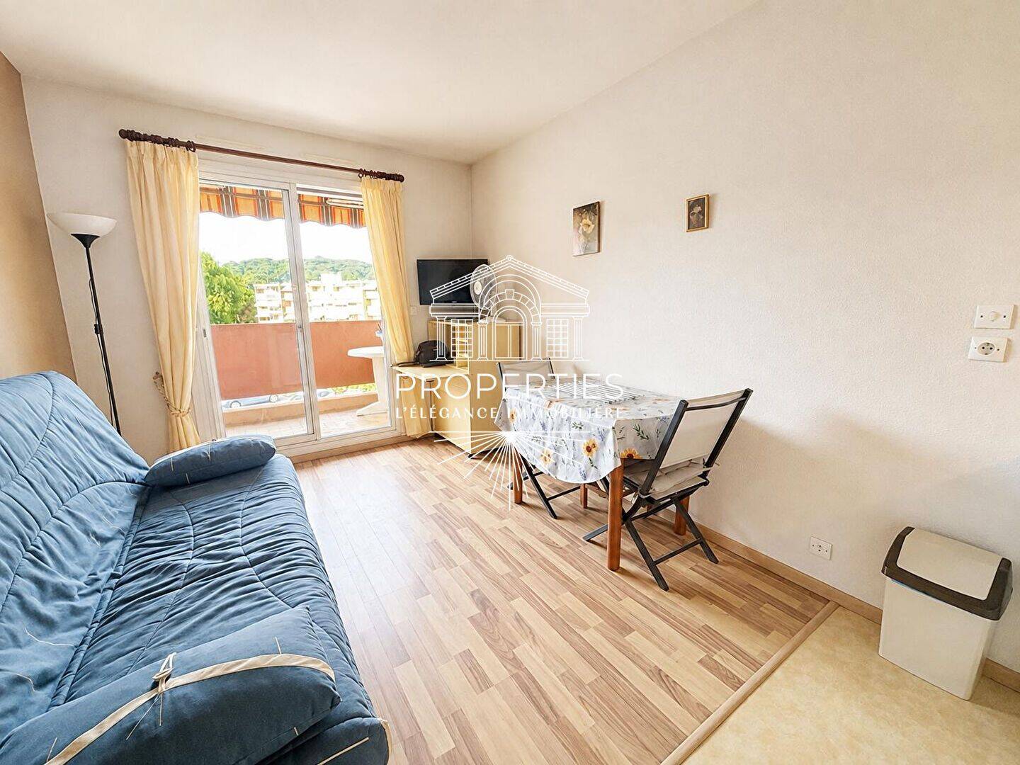 Appartement 1 pièce 18 m² · à Bormes-les-Mimosas · 17,5 m² · 155 000 €