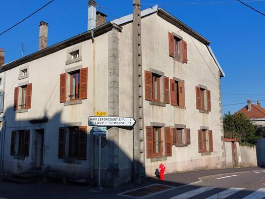 Maison à vendre 65 000 € 8 pièces 4 chambres 181 m² 401 m² de terrain Vauvillers 70210