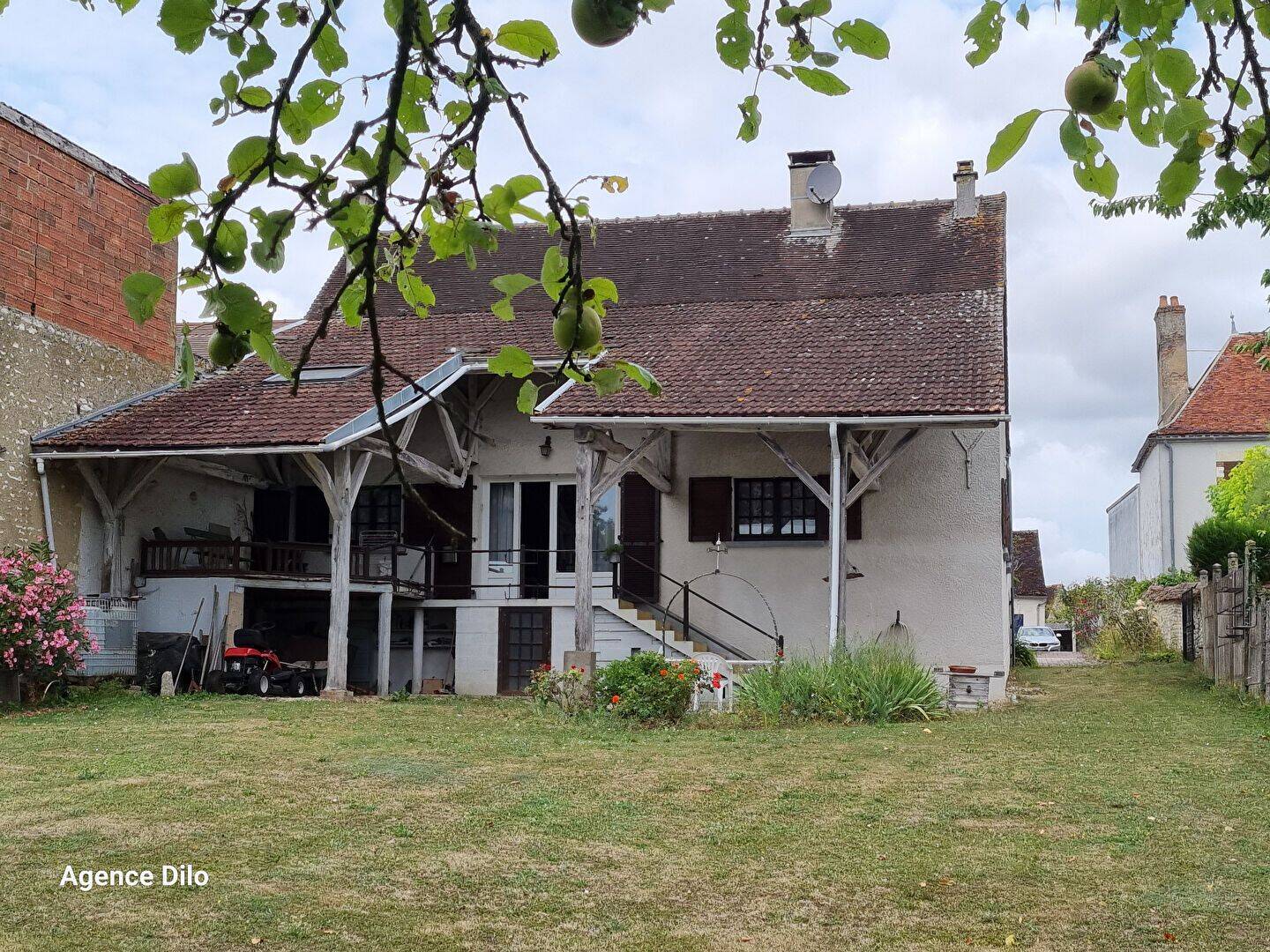 Maison 3 pièces 103 m² · à Neuvy-Sautour · 103 m² · 138 000 €