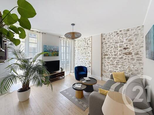 Appartement à vendre 455 000 € 3 pièces 2 chambres 57,7 m² 2ème étage Antibes 06600
