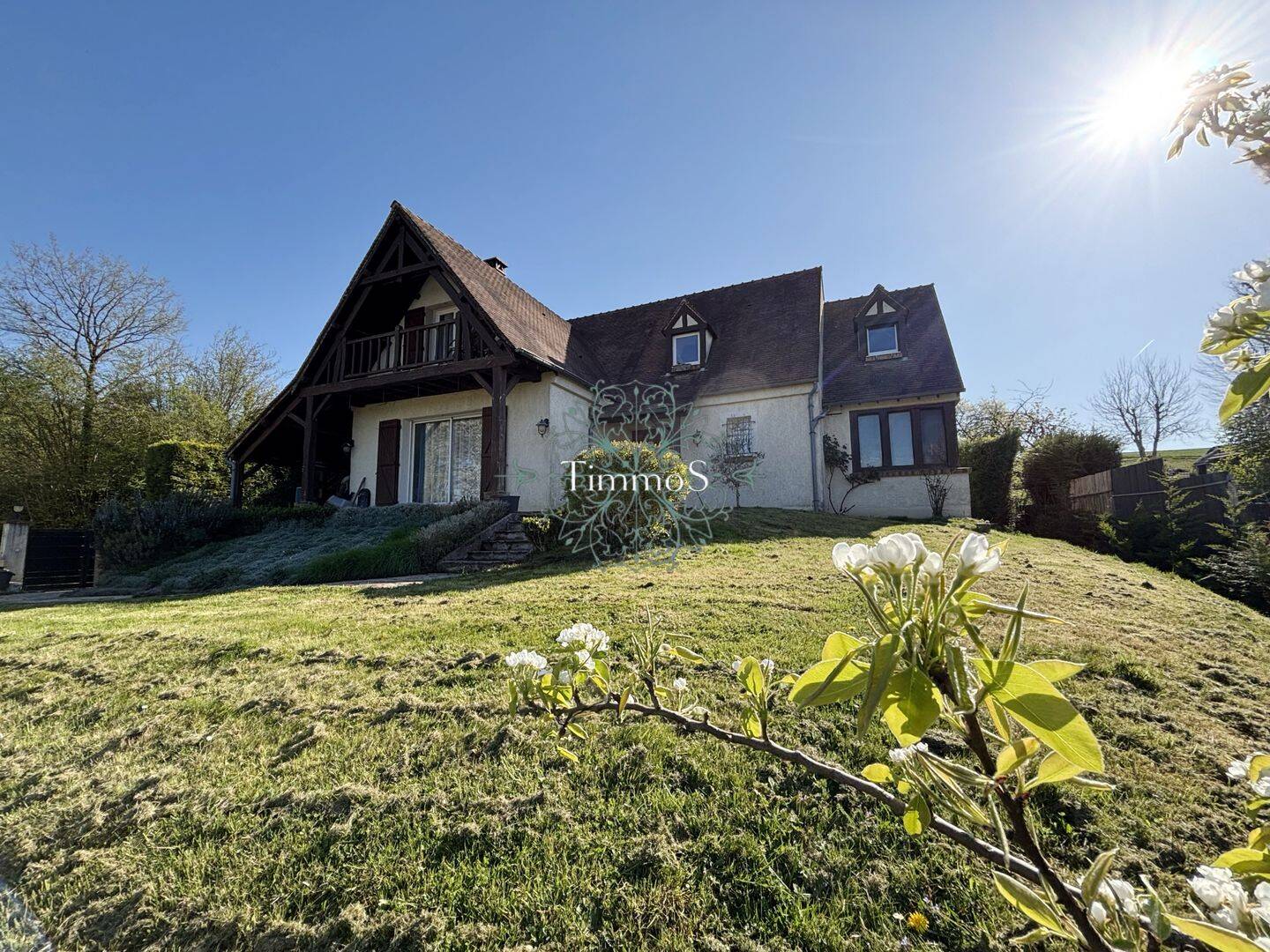 Maison 7 pièces 180 m² · à Mortefontaine-en-Thelle · 180 m² · 366 000 €