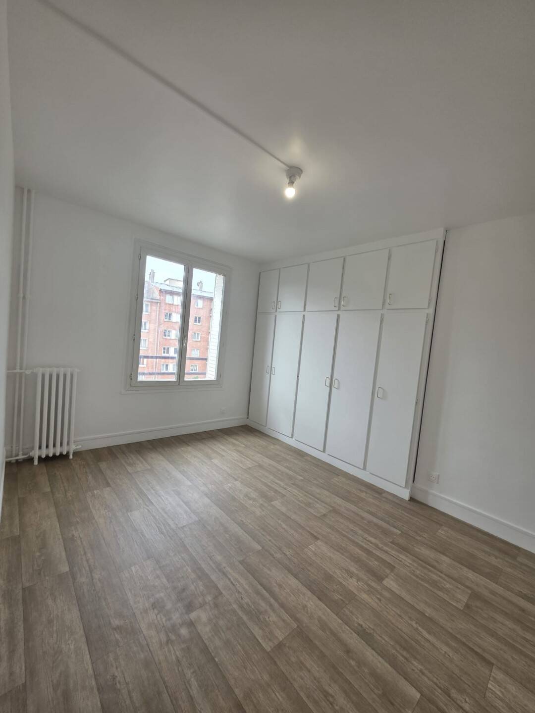 Appartement 1 pièce 25 m² · à Joinville-le-Pont · 24,5 m² · 830 €