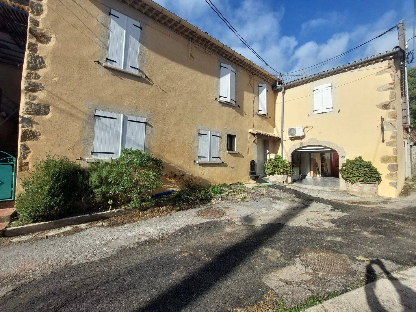 Maison 4 pièces 94 m² · à Robiac-Rochessadoule · 94,5 m² · 145 000 €