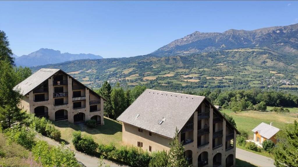 Appartement à vendre 45 000 € 1 pièce 19 m² Étage 2/3 Saint-Léger-les-Mélèzes 05260