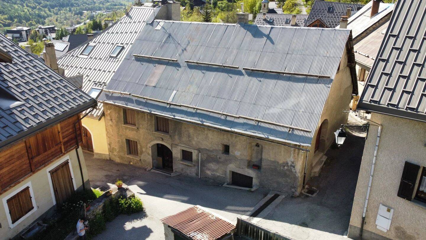 Maison 6 pièces 156 m² · à Saint-Chaffrey · 156 m² · 635 000 €