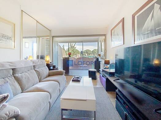 Appartement à vendre 208 000 € 2 pièces 1 chambre 39 m² RDC/3 Sud Le Grau-du-Roi 30240