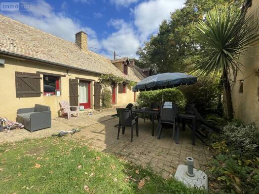 Maison à vendre 225 600 € 5 pièces 1 chambre 133 m² 5 142 m² de terrain Saint-Mars-la-Brière 72470