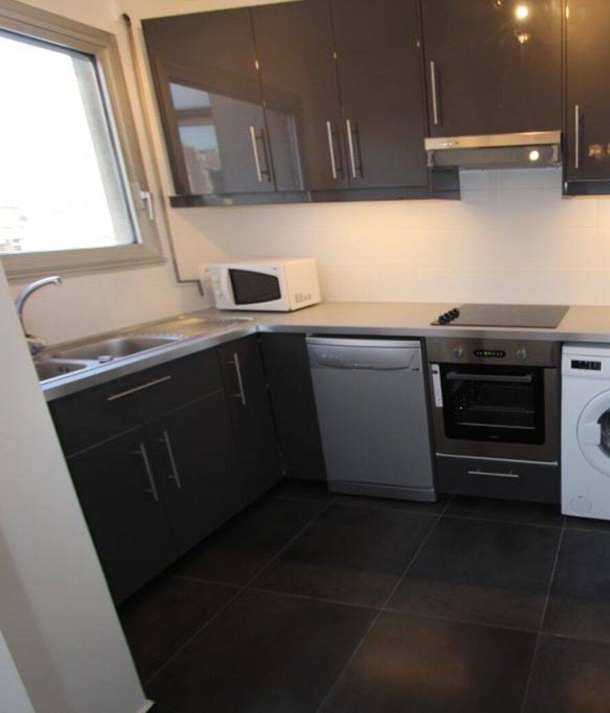 Appartement 3 pièces 59 m² · à Aix-en-Provence · 59 m² · 1 100 €