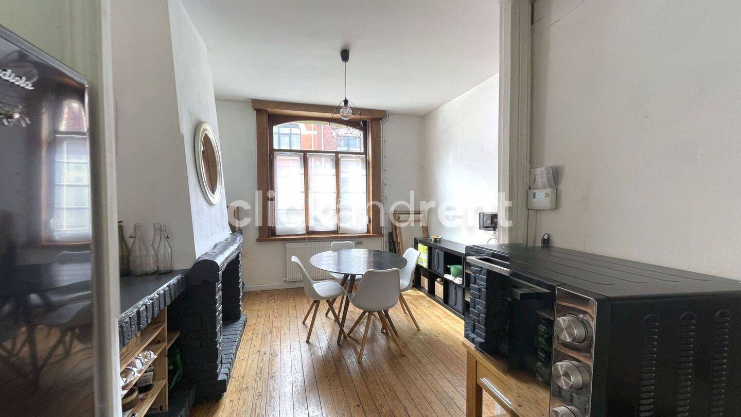 Charmante maison lilloise meublée – 3 pièces — 6