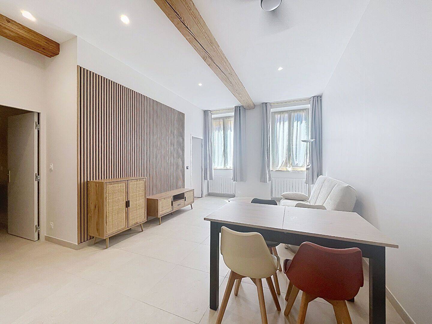 Appartement 2 pièces 42 m² · à Lyon 4ème Arrondissement · 41,7 m² · 995 €
