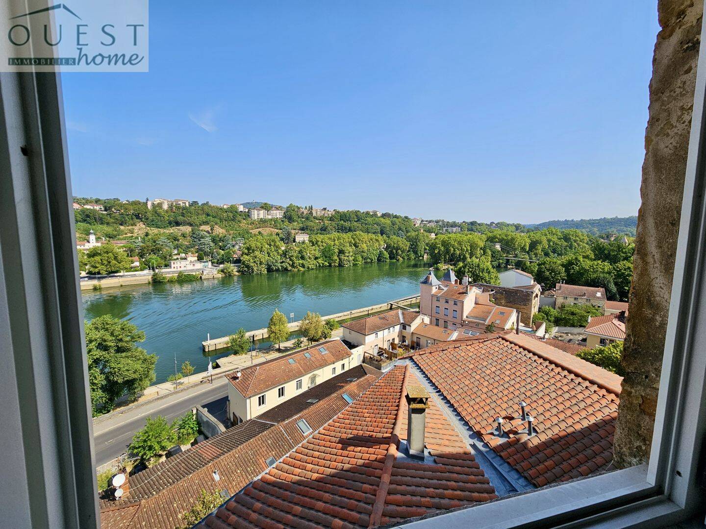 Appartement 5 pièces 146 m² · à Caluire-Et-Cuire · 146,3 m² · 725 000 €