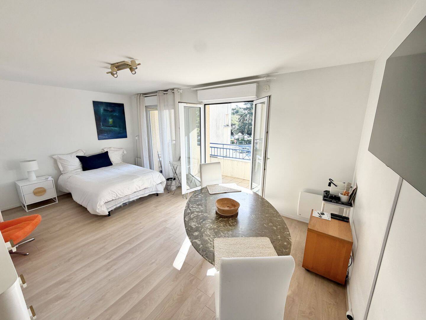 Appartement 1 pièce 28 m² · à Le Chesnay-Rocquencourt · 28 m² · 180 000 €