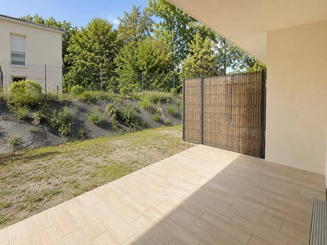 Appartement 3 pièces 64 m² · à Lormont · 64 m² · 854 €