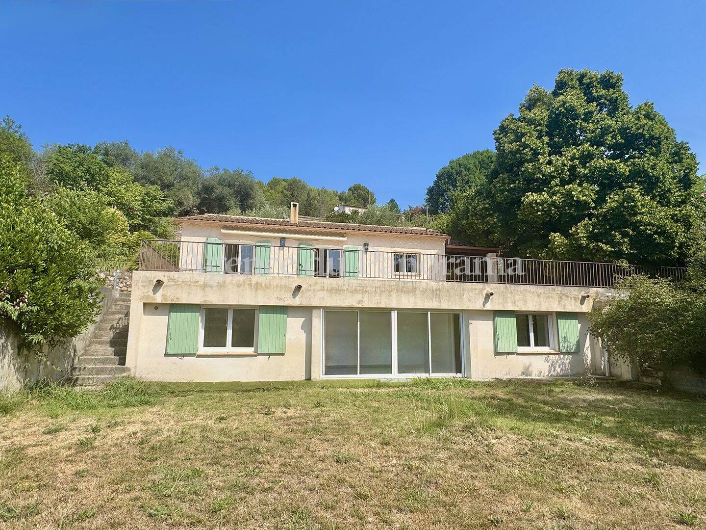 Maison 6 pièces 152 m² · à Le Tignet · 151,6 m² · 550 000 €