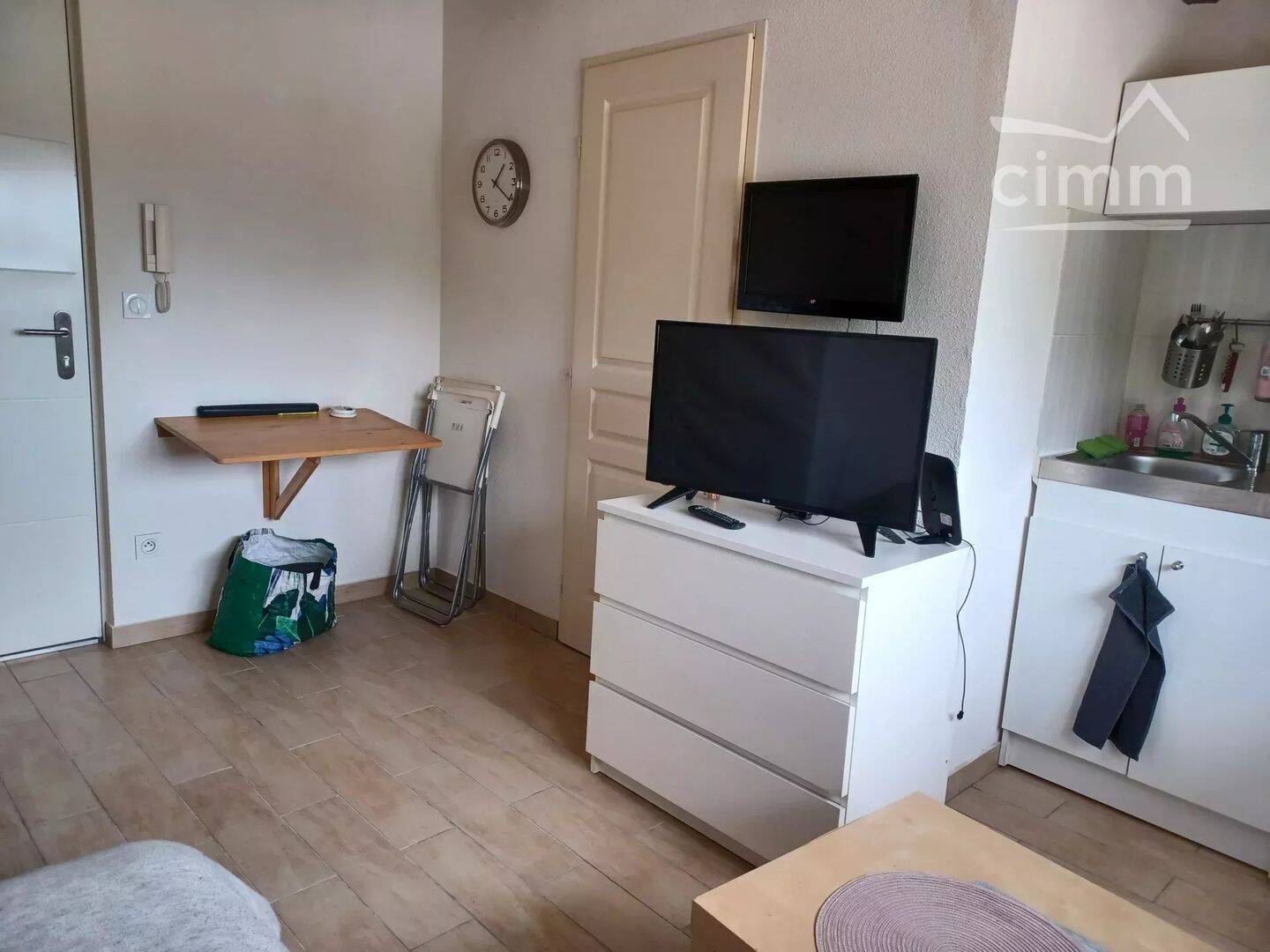 Appartement 1 pièce 15 m² · à Le Versoud · 14,8 m² · 398 €