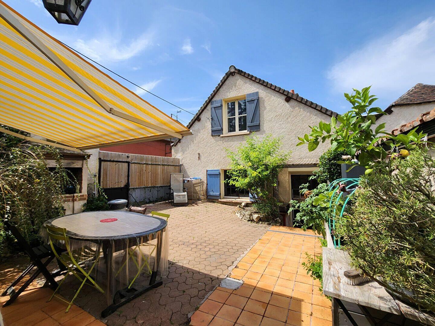 Maison 4 pièces 94 m² · à Maintenon · 94 m² · 185 500 €