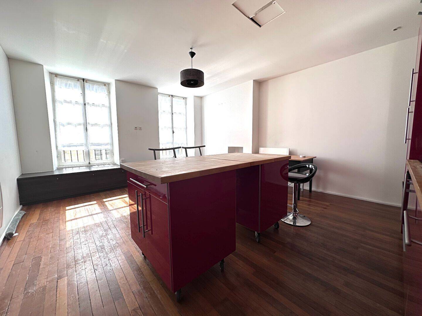 Appartement 2 pièces 37 m² · à Bordeaux · 37 m² · 799 €