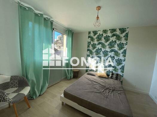 Appartement à louer 580 € 2 pièces 1 chambre 37,6 m² RDC Le Hameau Pau 64000