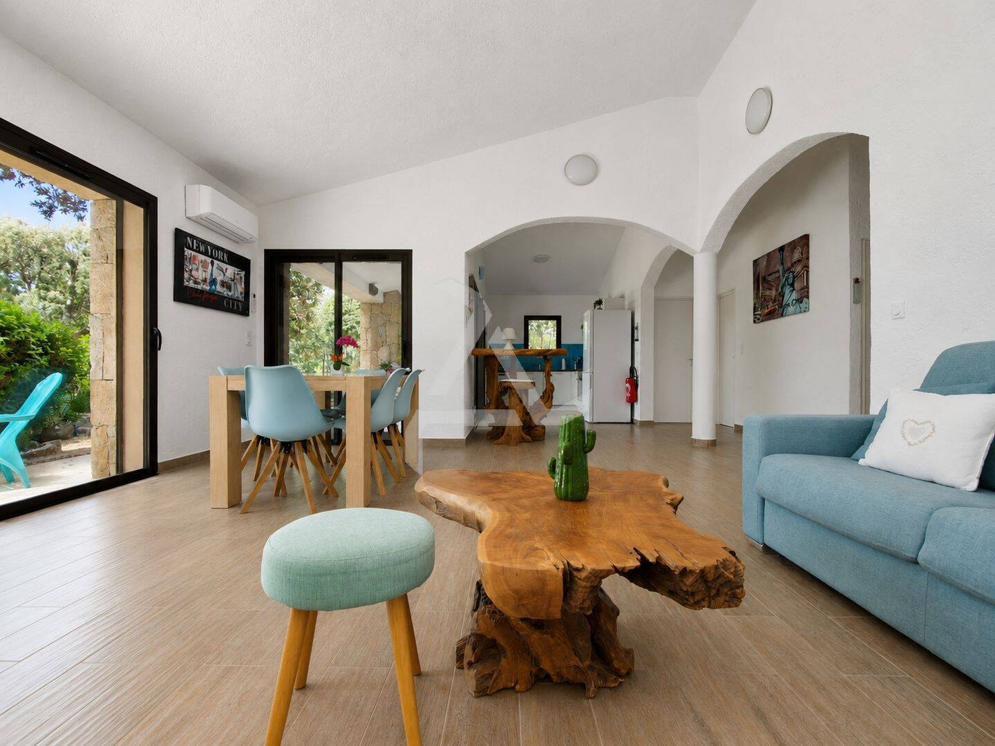 Maison 4 pièces 92 m² · à Lecci · 92 m² · 1 890 000 €
