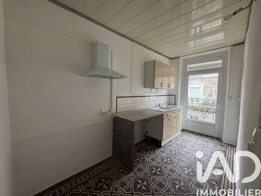 Appartement à louer 480 € 4 pièces 2 chambres 75 m² Étage 2/2 Bessèges 30160