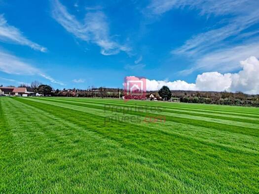 Terrain constructible à vendre 23 000 € 1 609 m² de terrain Bruère-Allichamps 18200