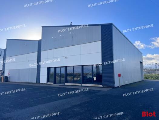 Entrepôt à louer 2 200 € 304 m² d'espace de stockage Rural-Espace Activités Hazaie Trégueux 22950