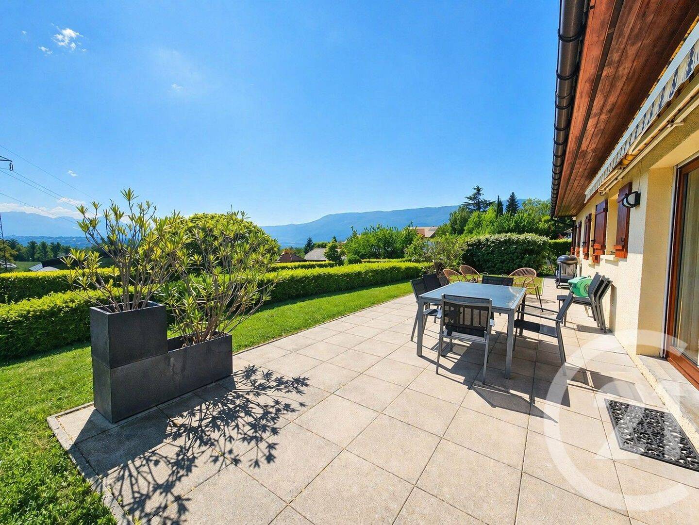 Maison 6 pièces 147 m² · à Mouxy · 146,5 m² · 535 000 €