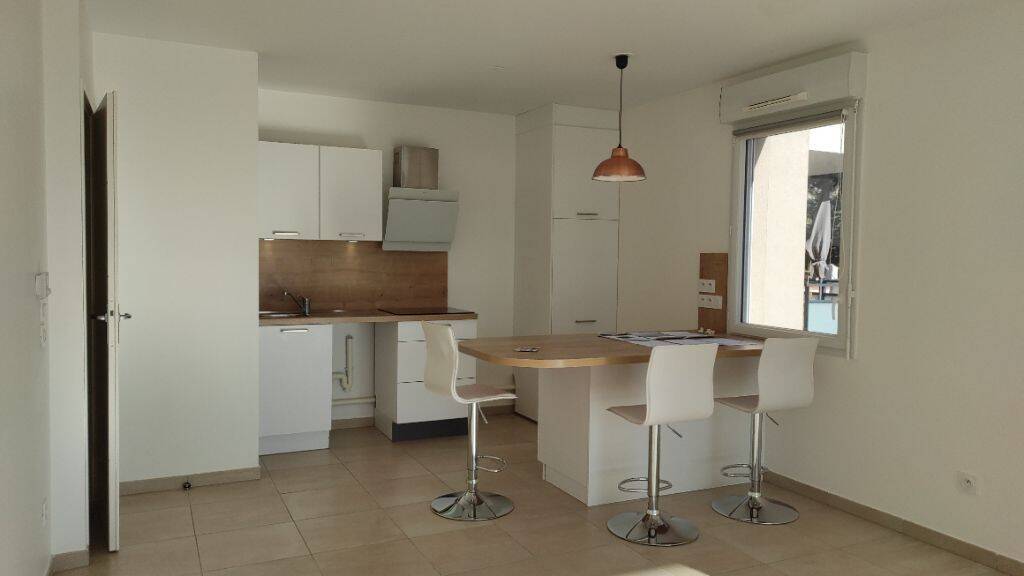 Appartement 2 pièces 41 m² · à Toulon · 41 m² · 738 €