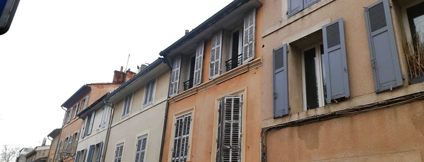 Appartement 1 pièce 28 m² · à Aix-en-Provence · 28 m² · 136 000 €