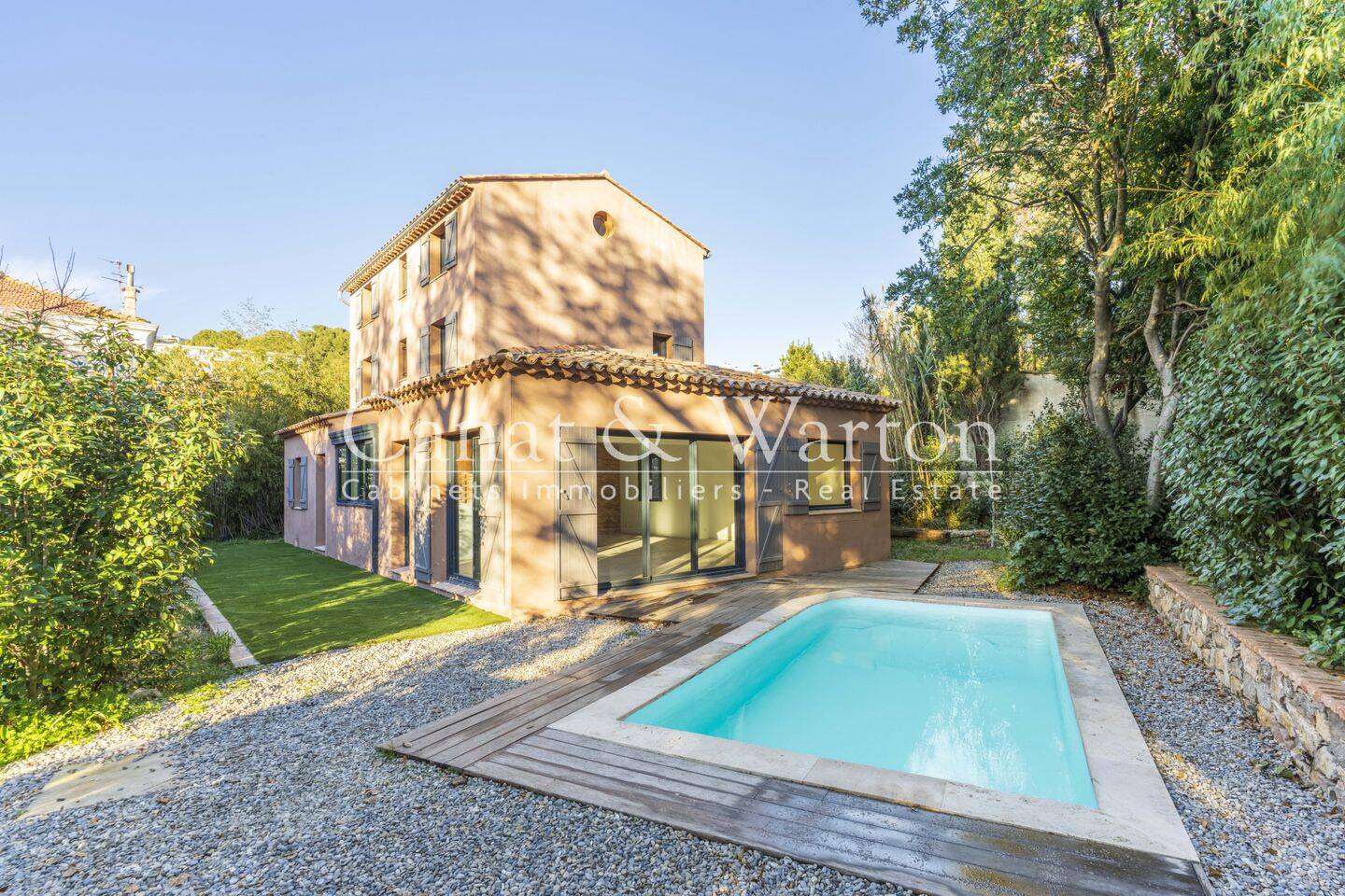 Maison 6 pièces 174 m² · à Toulon · 174 m² · 880 000 €