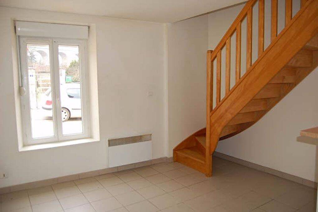 Appartement 2 pièces 27 m² · à Saint-Satur · 27,2 m² · 341 €/mois