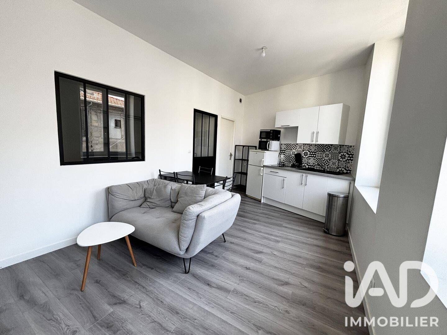 Appartement 2 pièces 27 m² · à Saint-Étienne · 26,7 m² · 450 €