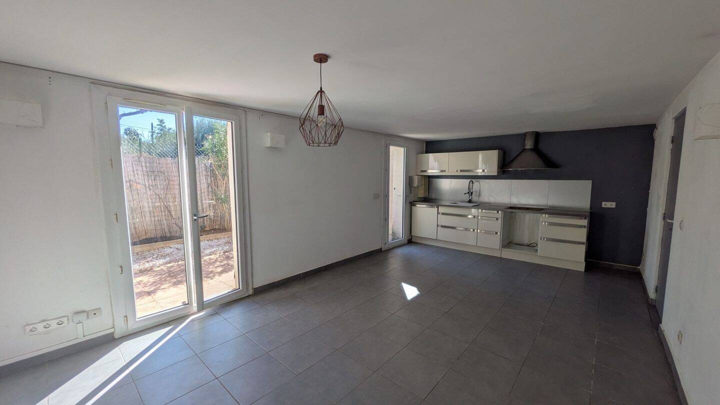 Appartement 2 pièces 44 m² · à Le Luc · 44,3 m² · 120 000 €