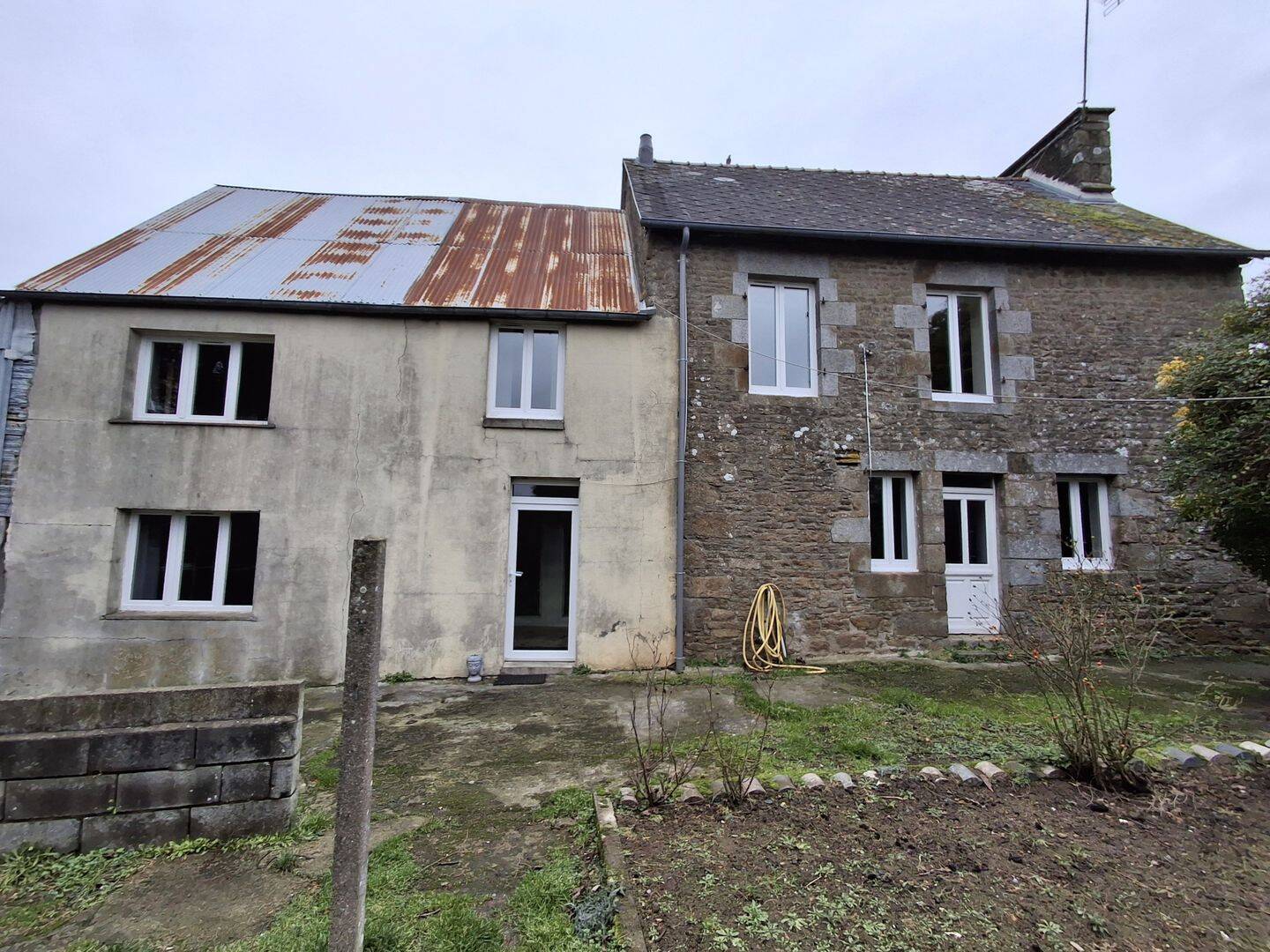 Maison 6 pièces 135 m² · à Le Ferré · 135 m² · 75 300 €